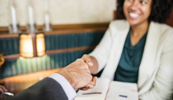 El despacho jurídico VIVE SIN DEUDAS advierte sobre los inconvenientes de la reunificación de créditos